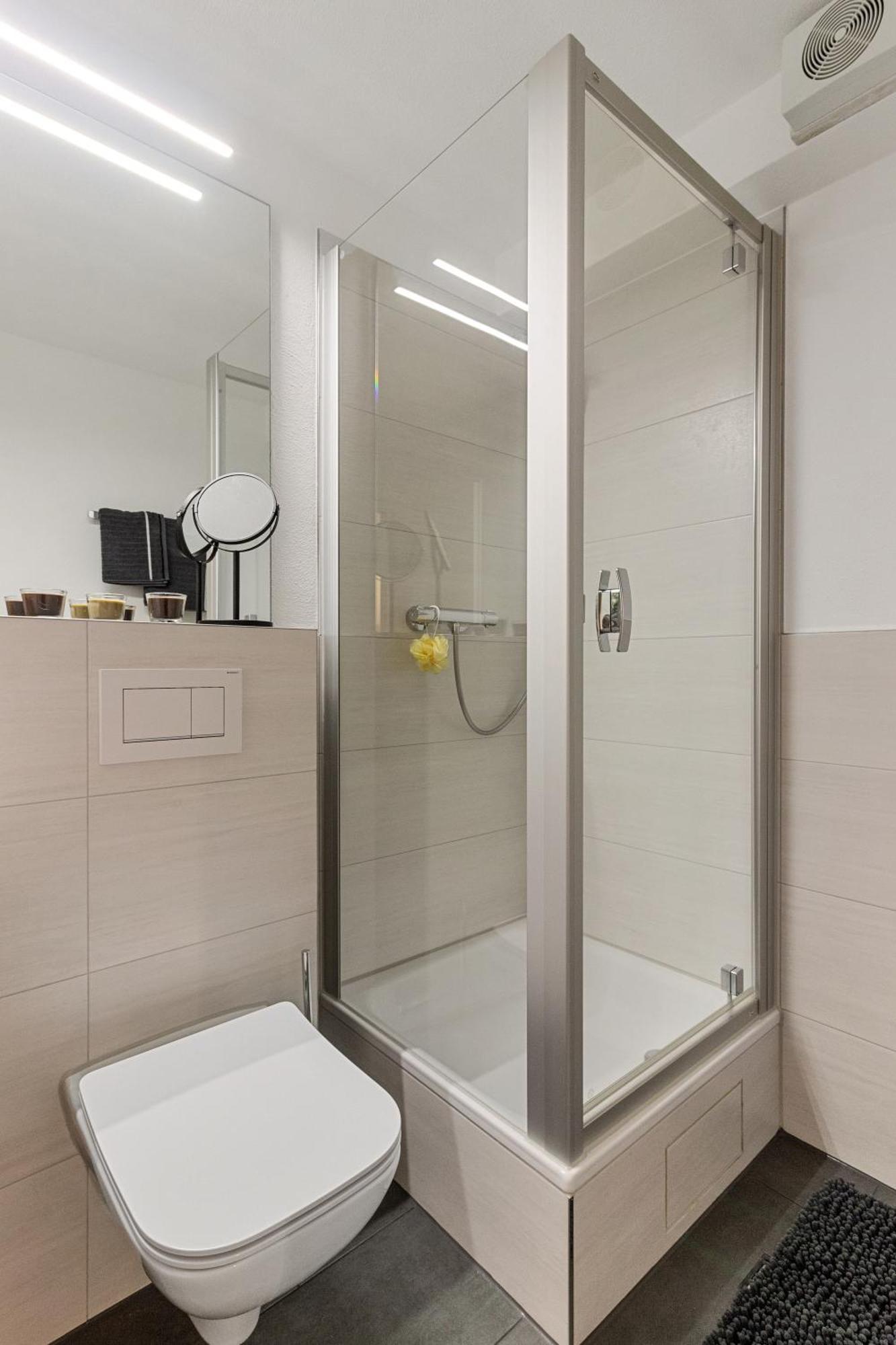 Appartement Fuer 1-2 - Wlan - Parkplatz - Homeoffice Καϊζερσλάουτερν Εξωτερικό φωτογραφία