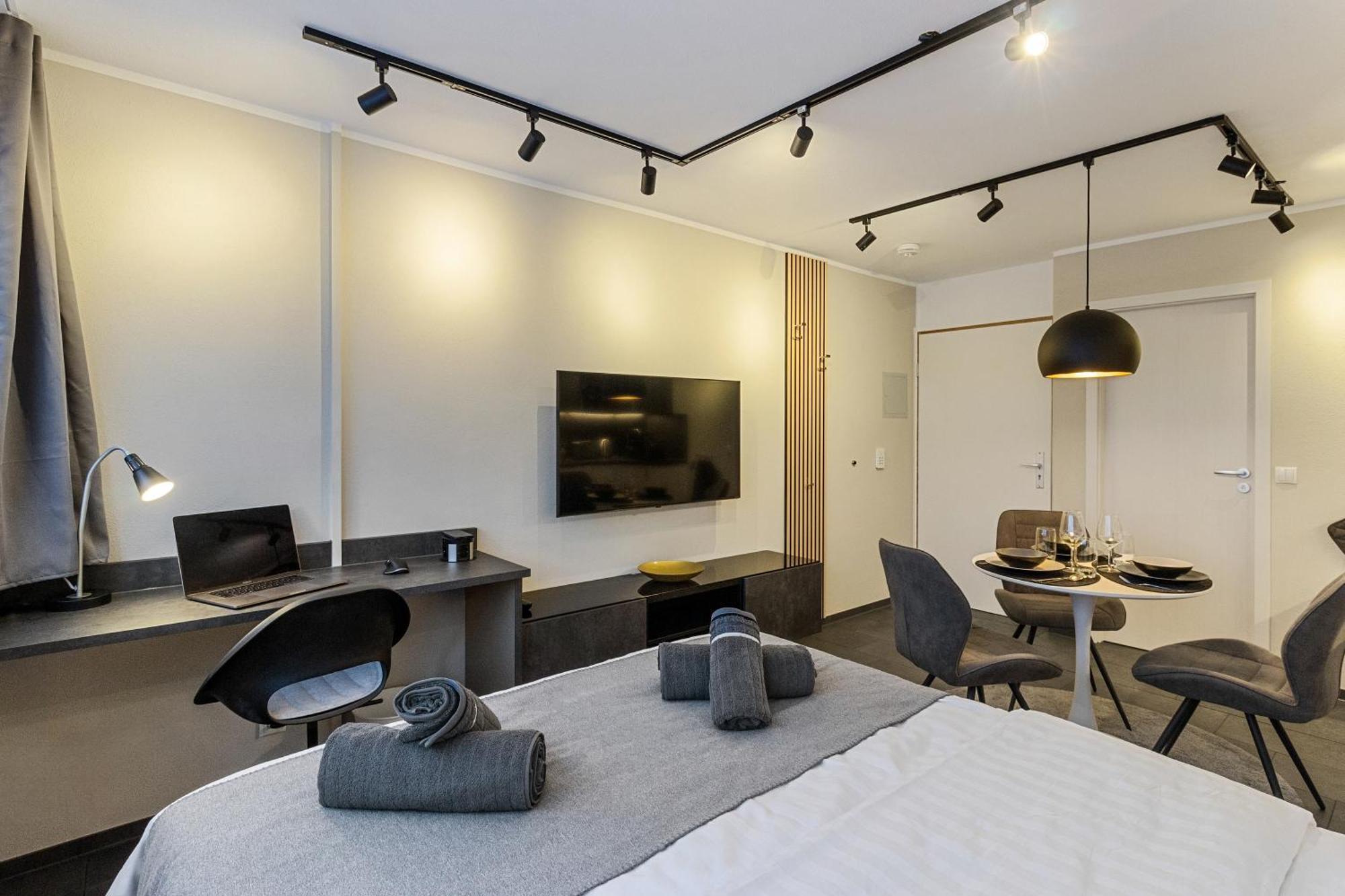Appartement Fuer 1-2 - Wlan - Parkplatz - Homeoffice Καϊζερσλάουτερν Εξωτερικό φωτογραφία